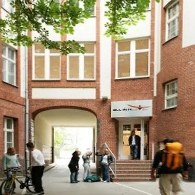 In Hostel Berlin
